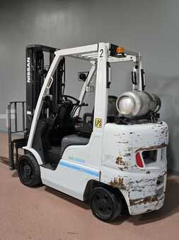 Propane Forklifts 2015  Unicarriers CF60 (2)
