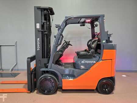 Propane Forklifts 2018  Toyota 8FGC35U-BCS (1)