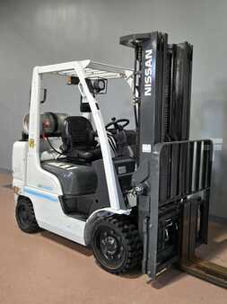 Propane Forklifts 2015  Unicarriers CF60 (4)