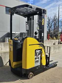 Reach Trucks 2019  Yale NDR035EB (2)