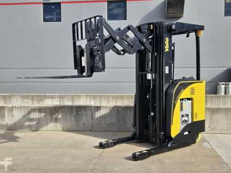 Reach Trucks 2019  Yale NDR035EB (8)