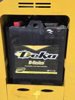 Reach Trucks 2019  Yale ESC030AD (12)