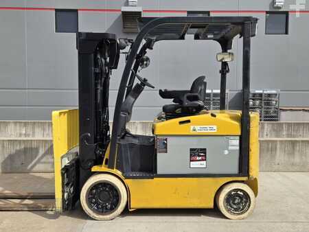 Diesel Forklifts 2013  Yale ERC080VH (1)