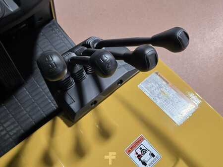 Diesel Forklifts 2018  CAT Lift Trucks EC25N2 (17)