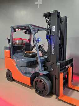 Propane Forklifts 2017  Toyota 8FGC35U-BCS (4)