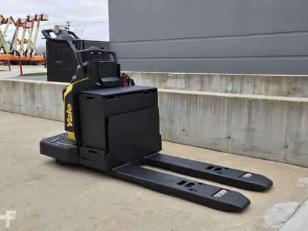 Diesel Forklifts 2019  Yale MPE060LG (4)