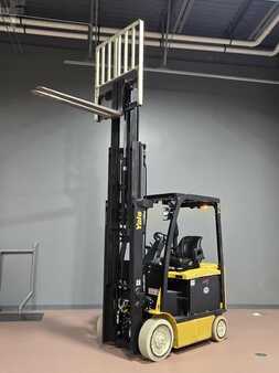 Diesel Forklifts 2019  Yale ERC050VG (8)