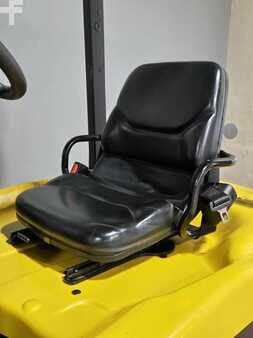 Diesel Forklifts 2019  Yale ERC050VG (9)