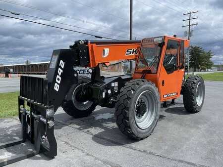 Telehandler Fixed 2024  SkyTrak 8042 (3)