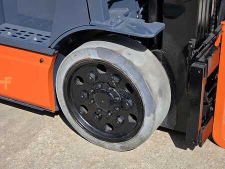 Diesel Forklifts 2019  Toyota 8FBCHU25 (9)