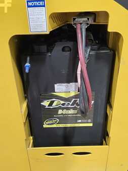 Reach Trucks 2019  Yale ESC030AD (11)