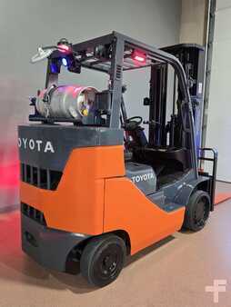 Propane Forklifts 2017  Toyota 8FGC35U-BCS (2)