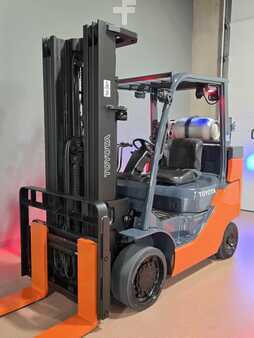 Propane Forklifts 2018  Toyota 8FGC35U-BCS (4)