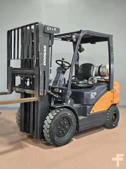 Carretilla elevadora GLP 2018  Doosan G25N-7 (7)