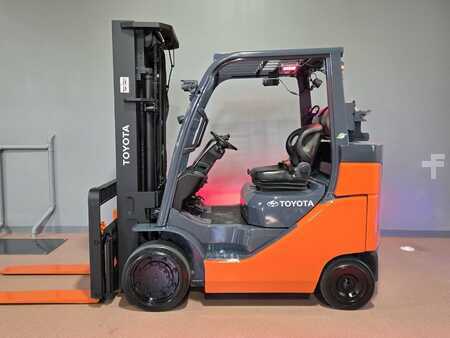 Propane Forklifts 2018  Toyota 8FGC35U-BCS (1)