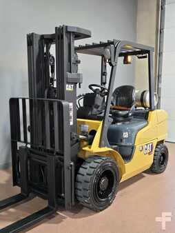 Propane Forklifts 2019  CAT Lift Trucks GP30N (3)