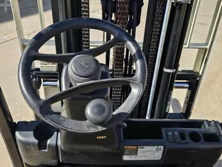Diesel Forklifts 2019  Yale ERP030VF (11)