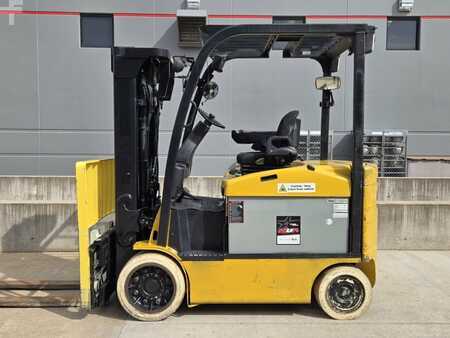 Diesel Forklifts 2013  Yale ERC080VH (1)