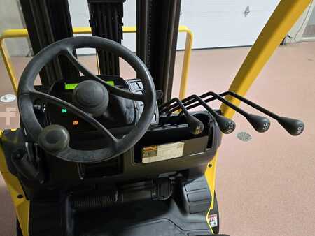 Propane Forklifts 2022  Hyster S60FT (17)