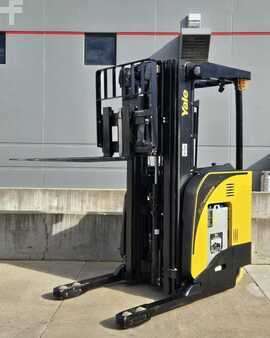 Reach Trucks 2019  Yale NDR035EB (7)