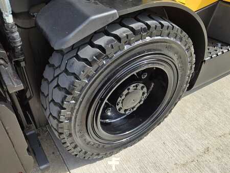 Propane Forklifts 2016  Hyster H70FT (11)
