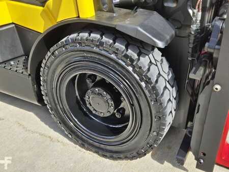 Propane Forklifts 2016  Hyster H70FT (12)