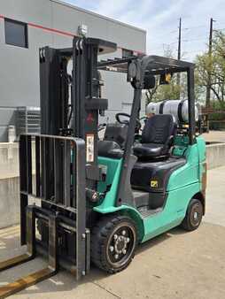 Propane Forklifts 2018  Mitsubishi FGC25N (3)