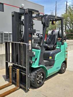 Propane Forklifts 2018  Mitsubishi FGC25N (3)