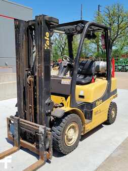 Carretilla elevadora GLP 2012  Yale GLP050VX (3)