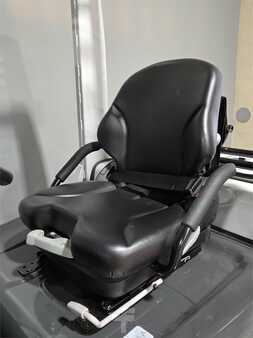 Diesel Forklifts 2024  Unicarriers PF50 (13)