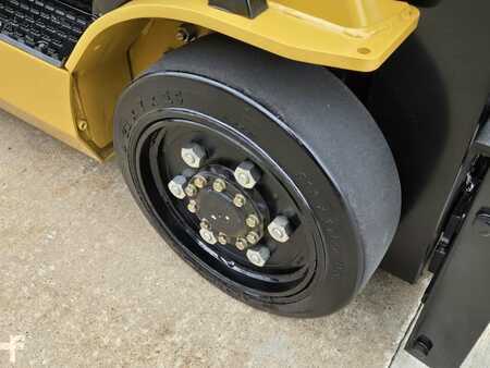 Propane Forklifts 2019  CAT Lift Trucks 2C5000 (10)
