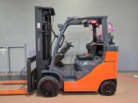Propane Forklifts 2018  Toyota 8FGC35U-BCS (1)