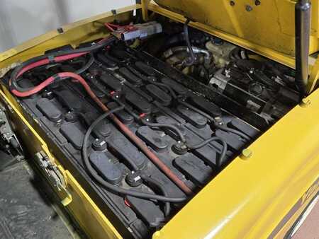 Diesel Forklifts 2019  Yale ERP030VF (14)