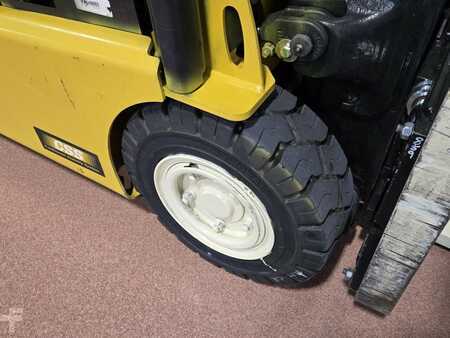 Diesel Forklifts 2019  Yale ERP030VF (9)