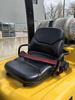 Propane Forklifts 2018  Yale GLC050VX (13)