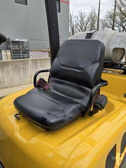 Propane Forklifts 2018  Yale GLC050VX (13)