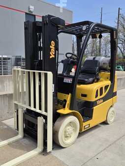 Propane Forklifts 2018  Yale GLC050VX (3)
