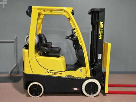 Propane Forklifts 2018  Hyster S30FT (6)