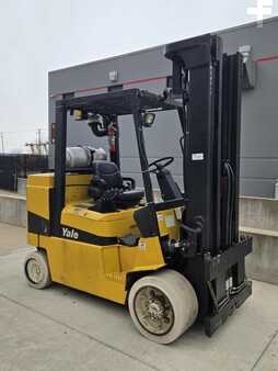 Propane Forklifts 2002  Yale GLC120MJ (4)
