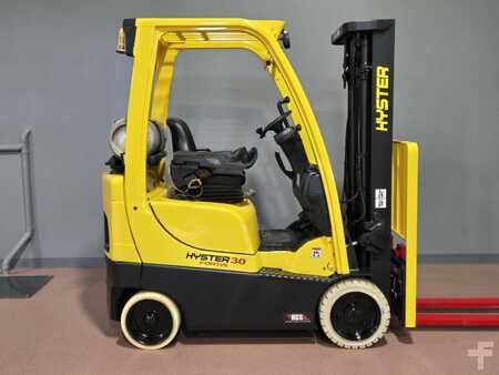 Propane Forklifts 2019  Hyster S30FT (6)