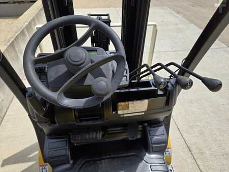 Propane Forklifts 2018  Yale GLC050VX (15)