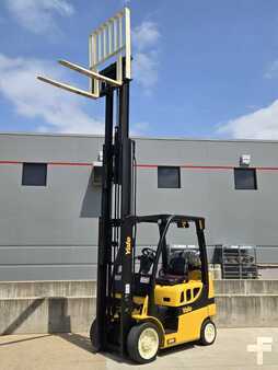 Propane Forklifts 2018  Yale GLC050VX (8)