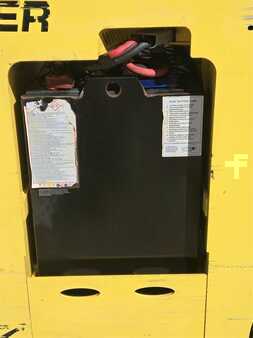 Reach Trucks 2017  Hyster E35HSD3 (10)
