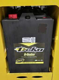 Reach Trucks 2019  Yale ESC030AD (12)