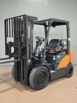 Propane Forklifts 2017  Doosan G25N-7 (7)