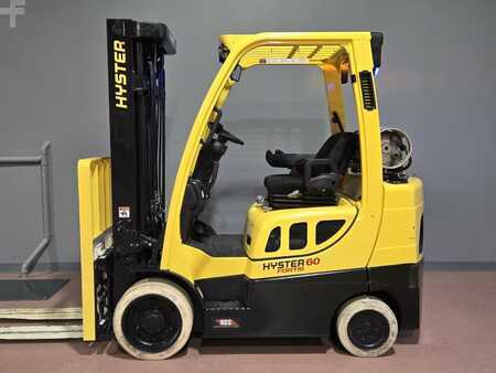 Propane Forklifts 2018  Hyster S60FT (1)