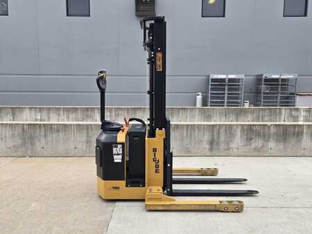 Pallet Stackers 2022  Big Joe PDS30-126 (6)