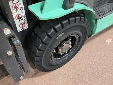 Diesel Forklifts 2016  Mitsubishi FG18N (10)