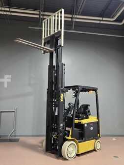 Diesel Forklifts 2019  Yale ERC050VG (8)