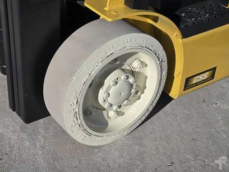 Diesel Forklifts 2019  Yale ERC050VG (9)